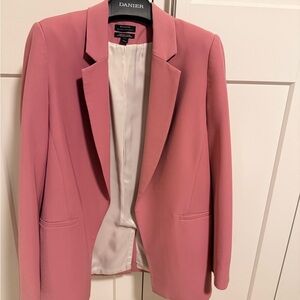 RW and Co - Women's Rose Blazer